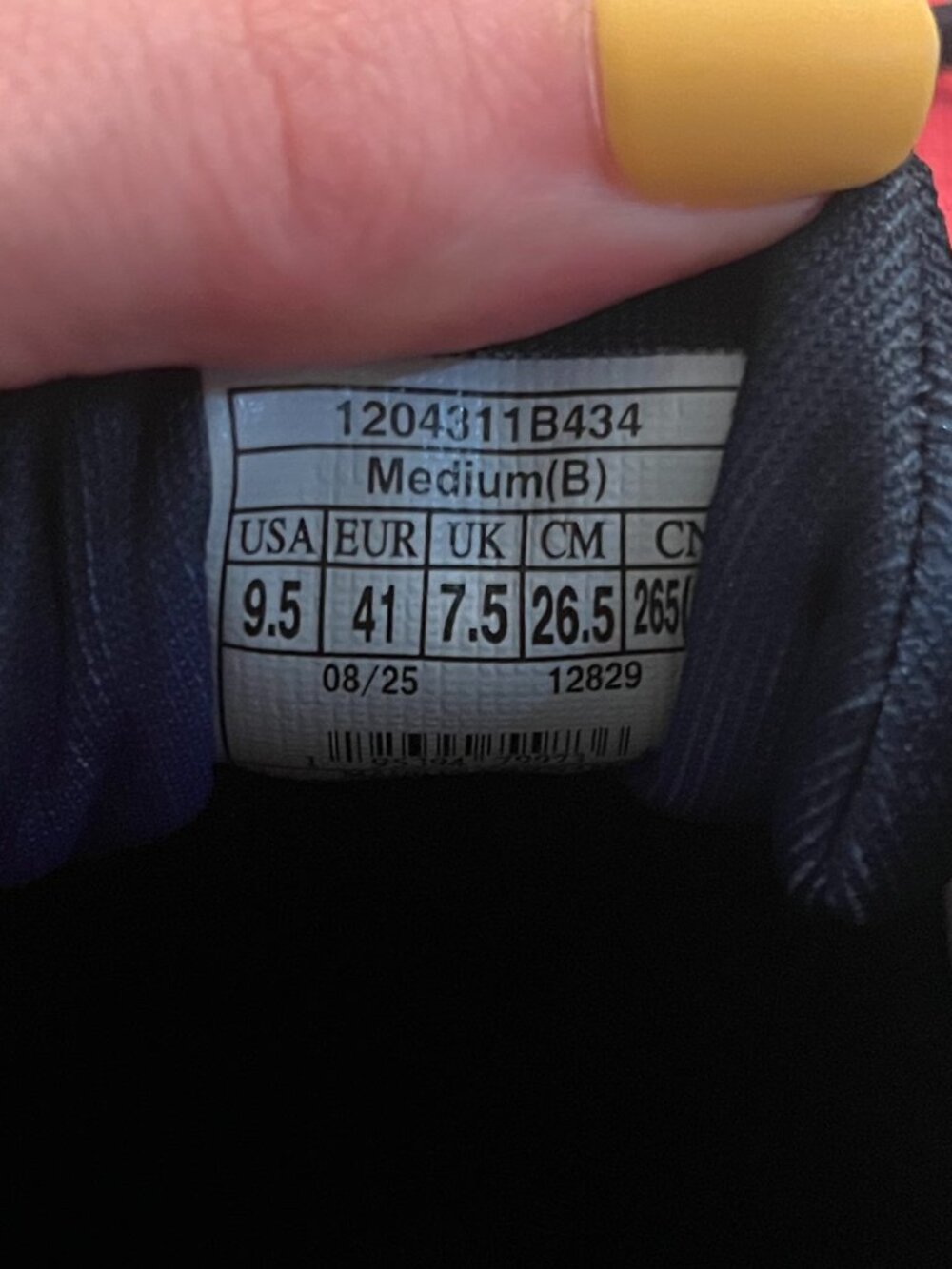 NWOB Brooks Ghost 17 • Size 9.5 • Night / Blue / Papaya - Picture 7 of 7